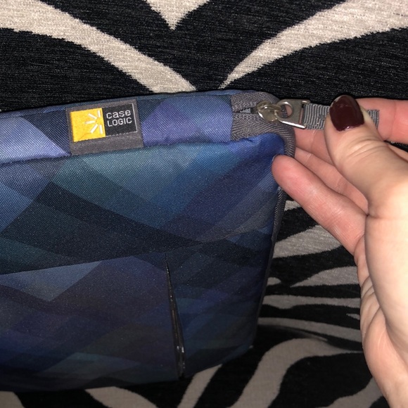 Caslogic Laptop soft shell case 15-" 17"+ - Picture 5 of 10